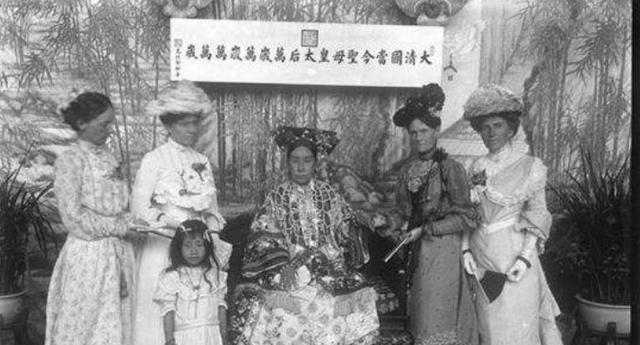 嘴里|慈禧死前喝王八汤续命，刚咽气，太监就往她嘴里放一颗夜明珠