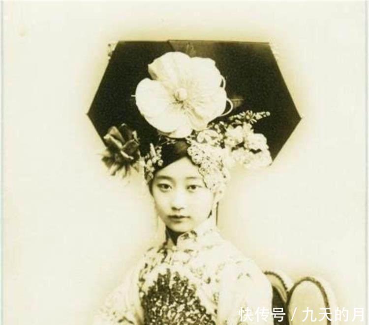 清朝|清朝老照片第二张清朝格格好漂亮,最后一张是英俊的光绪皇帝!