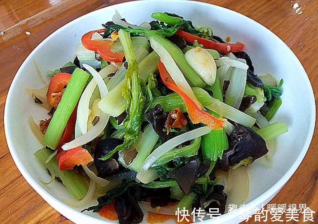 红椒|冬天多吃此菜,膳食纤维多,排出隔夜黑宿便,腰也越来越细了