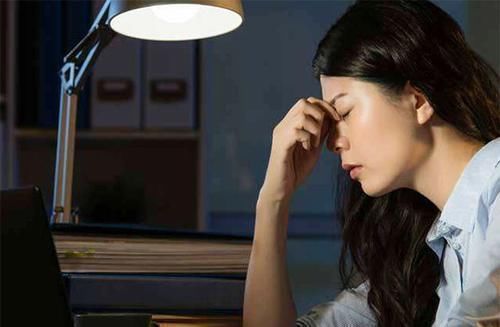 女性50岁是“养寿期”,“4件事”要少做,少做一件都更“长寿”