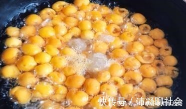 喉咙|对付慢性咽炎，常喝两种水，消炎止咳化痰