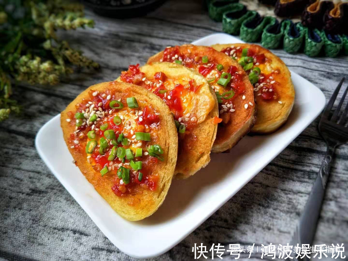 鸡蛋|一个剩馒头，四个鸡蛋，锅里一扔，营养美味又简单，孩子超喜欢吃