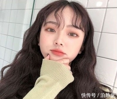 女生|“素颜”比化妆好看的女生,脸上基本有这3特征,中了就偷着乐吧!