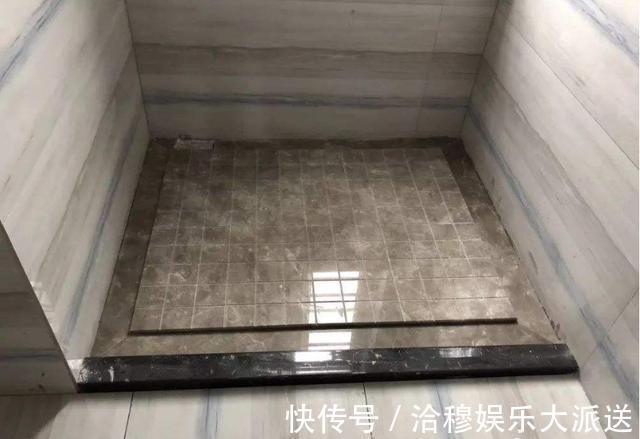 卫生间|卫生间做这种拉槽设计,排水顺畅还防滑,再也不怕地面湿漉漉了