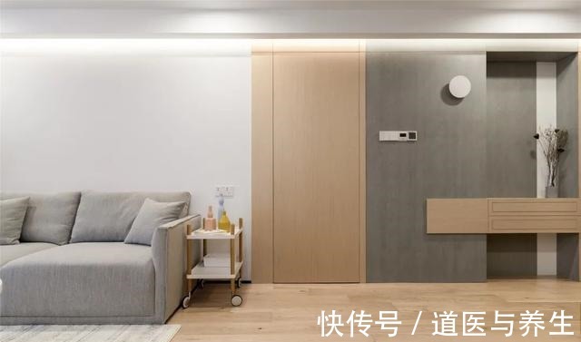 储物间|你家衣柜还做上下分体现在流行这样一门到顶的设计,时尚又大气!