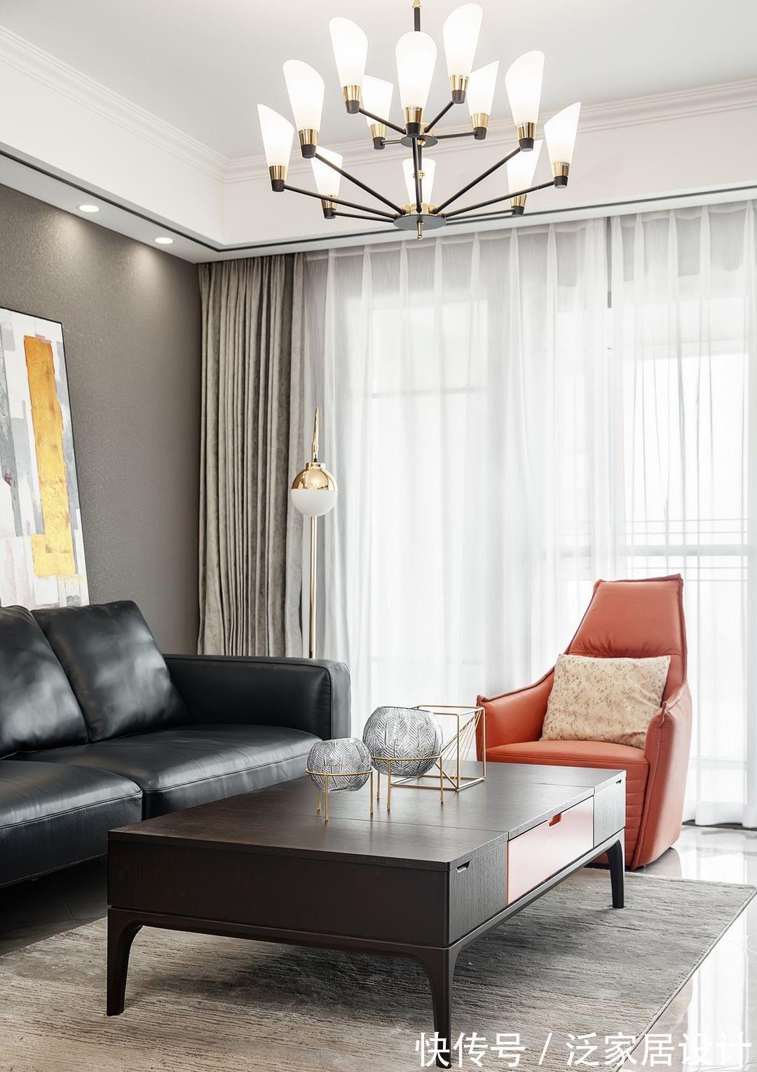 现代|120平的现代四居室，整体效果简洁明快，营造一种强烈的现代感