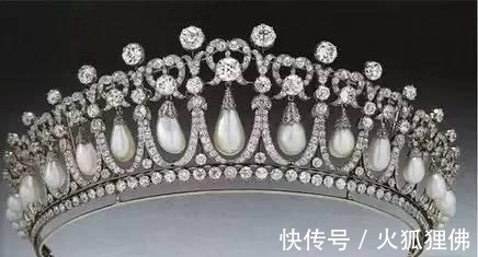 维多利亚女王|她是世界上珠宝最多的女人之一,一颗钻石75亿,英女王甘拜下风