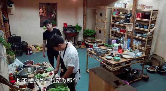 終于明白,《向往的生活》中工作人員吃飯問題是怎么解決的