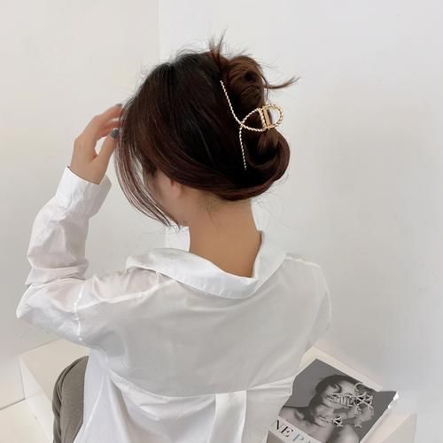 40岁怎么盘发，这五种简单易学，低调优雅不失风情