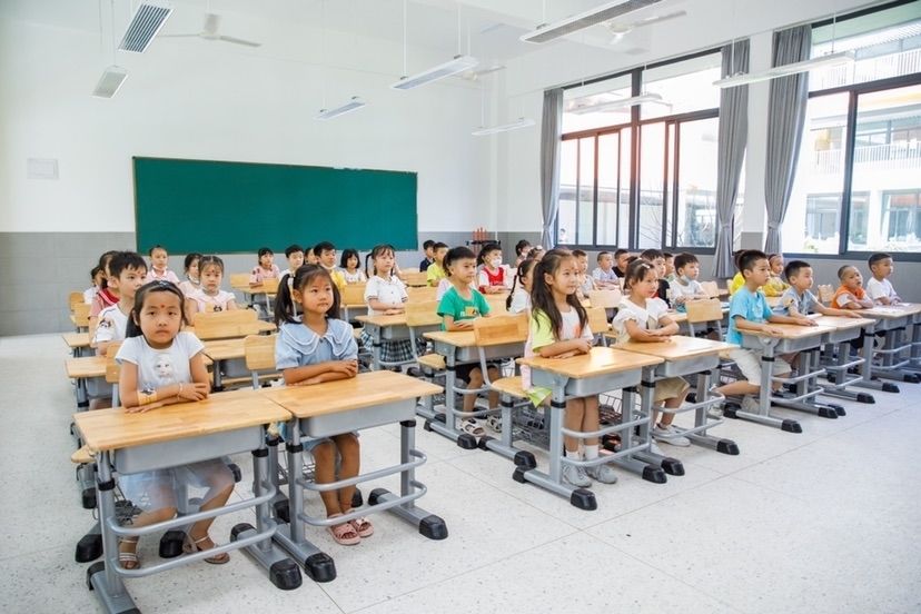 附属宁波实验学校|上海师范大学附属宁波实验学校新生“点亮智慧 梦想起航”