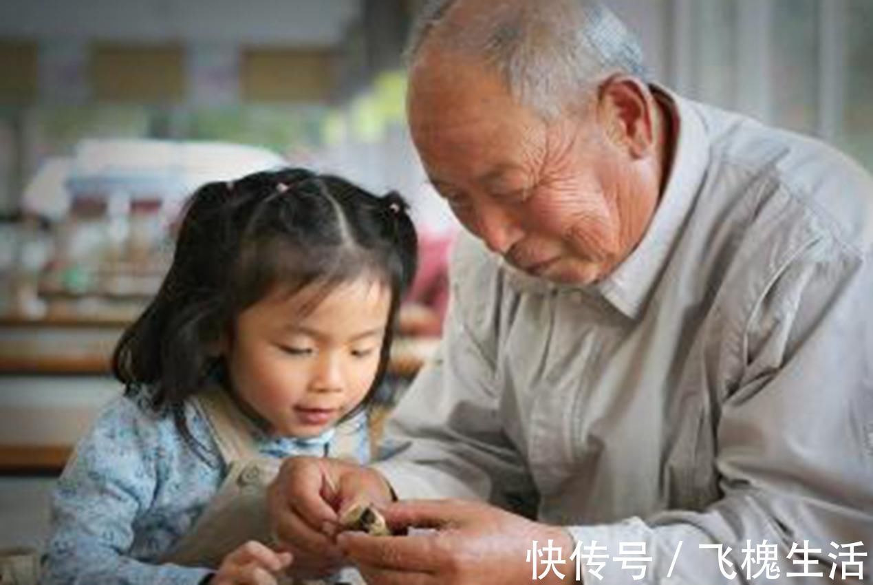 仪式感|为人父母最大的失败,不是对孩子打骂,而是回家后的“这个动作”