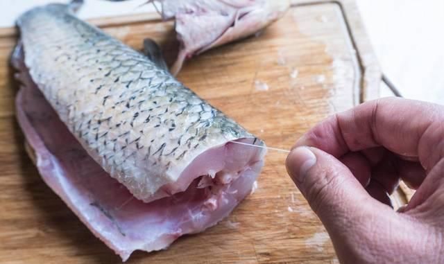 大厨|做酸菜鱼时，有人用淀粉，有人用蛋液大厨教你正确做法，太香了