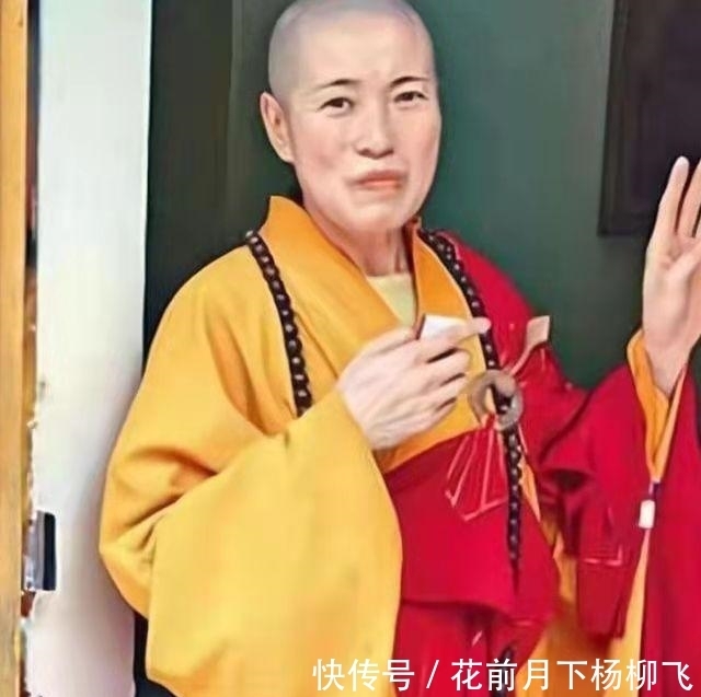 龙恩来&她出家当尼姑,僧袍里穿黑丝,曾两次假结婚,出行都是配备豪车