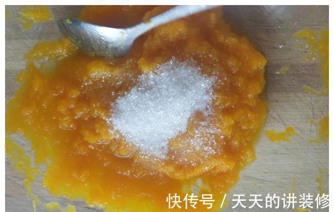 制作过程|不用烤箱蒸出来的南瓜月饼,无油少糖不上火,老人孩子吃更健康