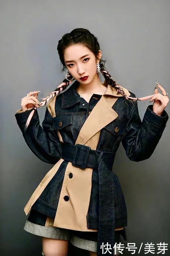 蝴蝶结|2021流行“甜辣扎发”！谁梳谁好看