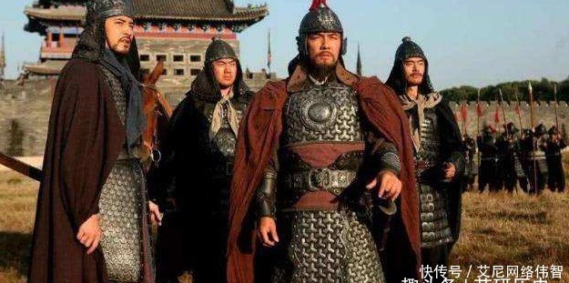 重用|哥哥临终前告诫弟弟,皇位可以给你坐,但是公公要重用,不能杀