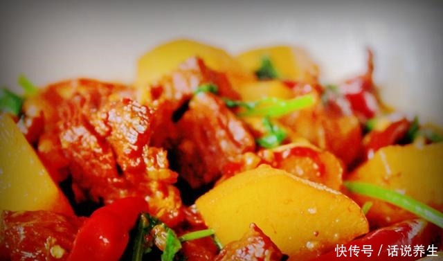 萝卜牛腩一上桌就被抢光,做法简单,营养美味!