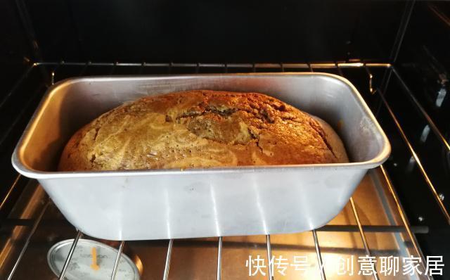 面糊|这款无黄油的蛋糕当早餐可以放心吃，油润不发干，老公特别爱