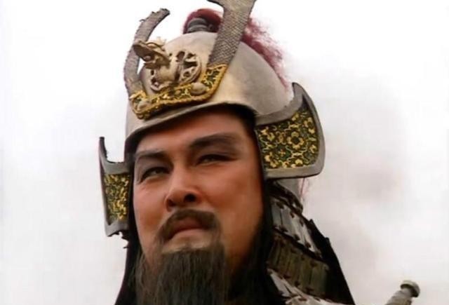 晚年|五虎上将之一,年轻时连太史慈都打不过,晚年却一战封神