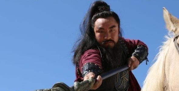 秦明$梁山五虎将中,为何只有呼延灼成了人生赢家?只一个原因,很现实