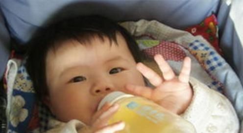 脾胃|这3个儿童食品早被医生拉黑,不少家长不知道,还在坚持给娃吃