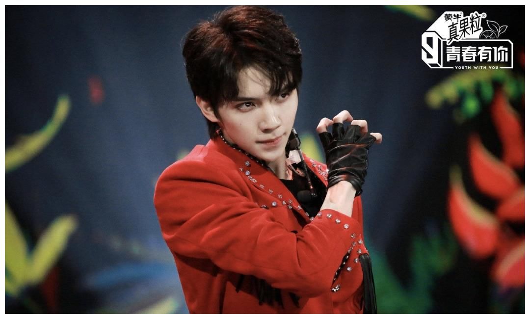 余景天不退赛还有望C位出道？网传罗一舟C位已定，猕猴桃的魔咒