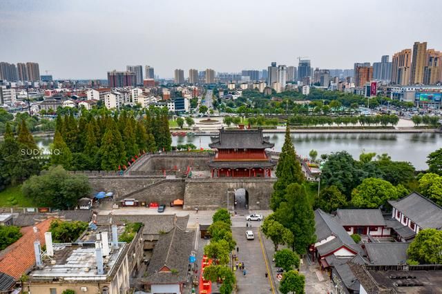 古城墙|湖北荆州太可惜！千年城墙媲美西安城墙，旅游发展却欠火候