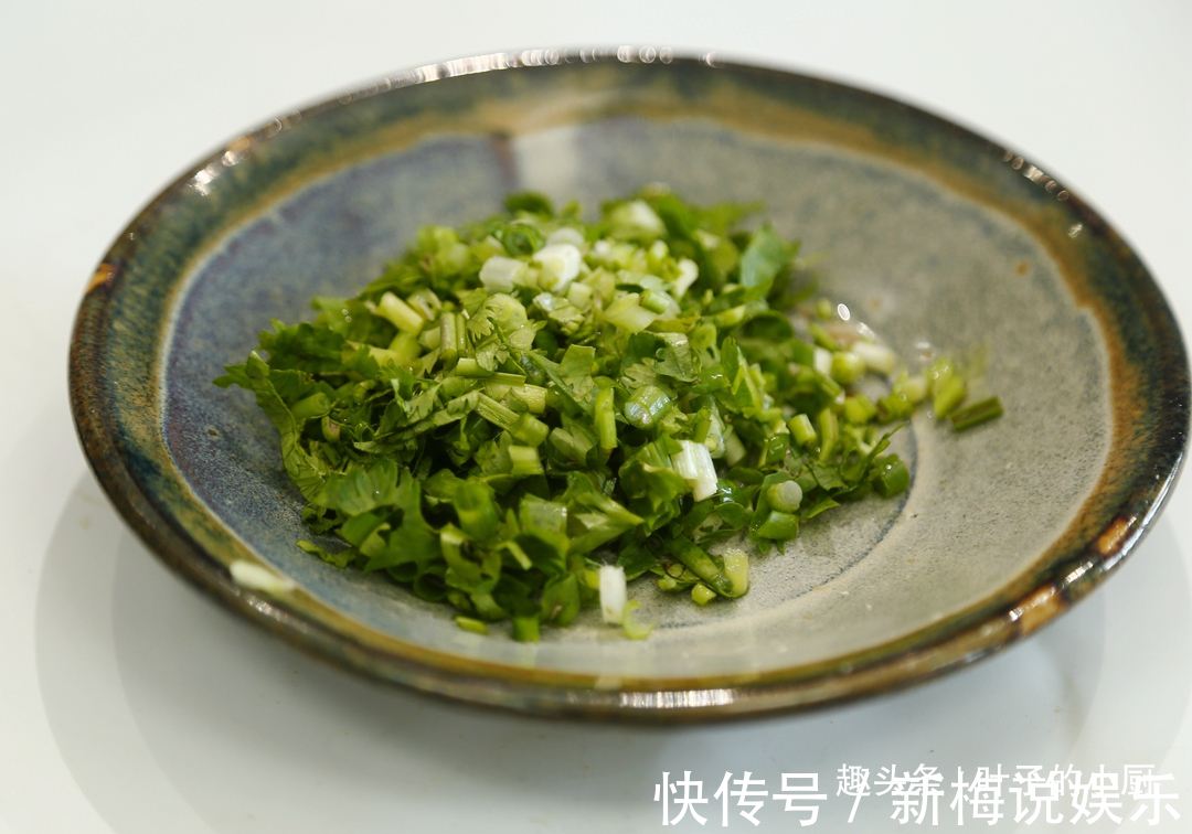 土豆吃了几十年,第一次如此做,太香了,5盘都不够吃