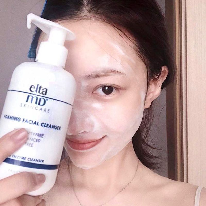 温和洗面奶推荐：这些洁面乳深层清洁毛孔中的黑头，让肌肤更舒爽