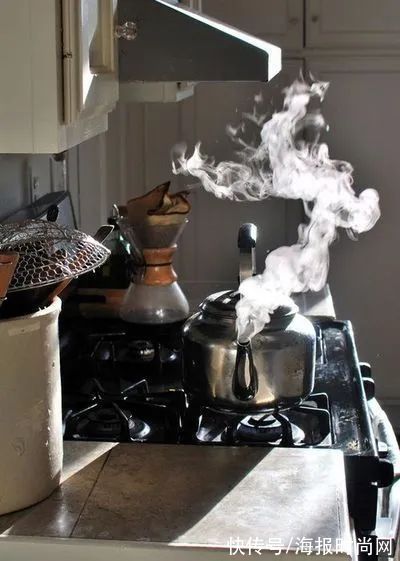 编辑|编辑部秀居家照,一起聊聊居家幸福感