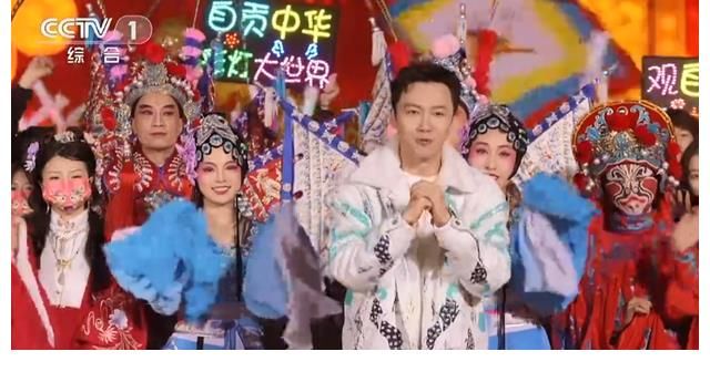 張韜：首秀央視元宵晚會，坐鎮(zhèn)四川分會場又主持又唱歌又有表演秀