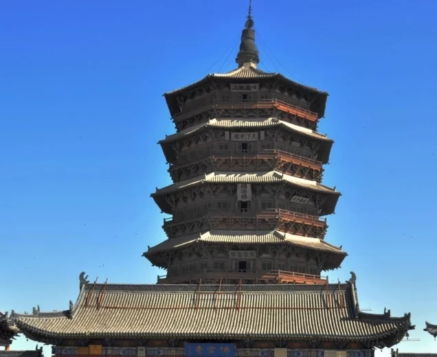为什么中国古代的建筑，几乎都是矮矮的，而欧洲的则大年夜多是高高的