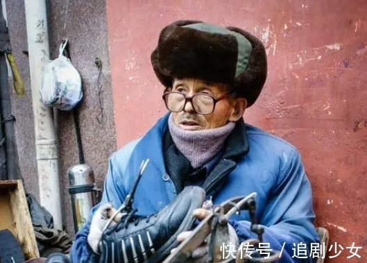 因果&修鞋的老何居然和我聊起了《道德经》,说的非常有道理