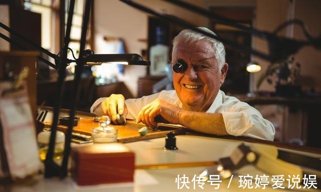 名表|劳力士、卡地亚苦不堪言!贪婪的名表倒闭潮,网友:都怪假货