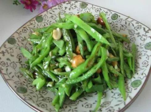 吃一斤它，等于20个鸡蛋，20杯牛奶，家家吃得起，但知道的人很少