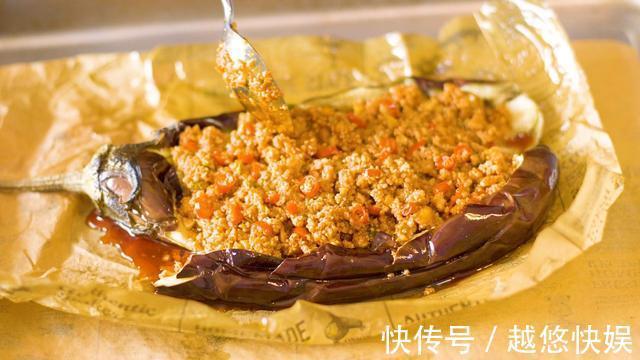 5分钟教会你蒜蓉烤茄子，再也不用吃路边摊了，在家就能轻松搞定