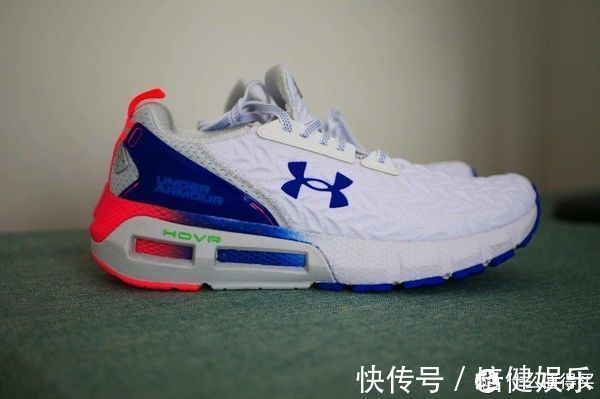 跑鞋 始于颜值,忠于品质:穿安德玛CLONE跑步七次后的心得