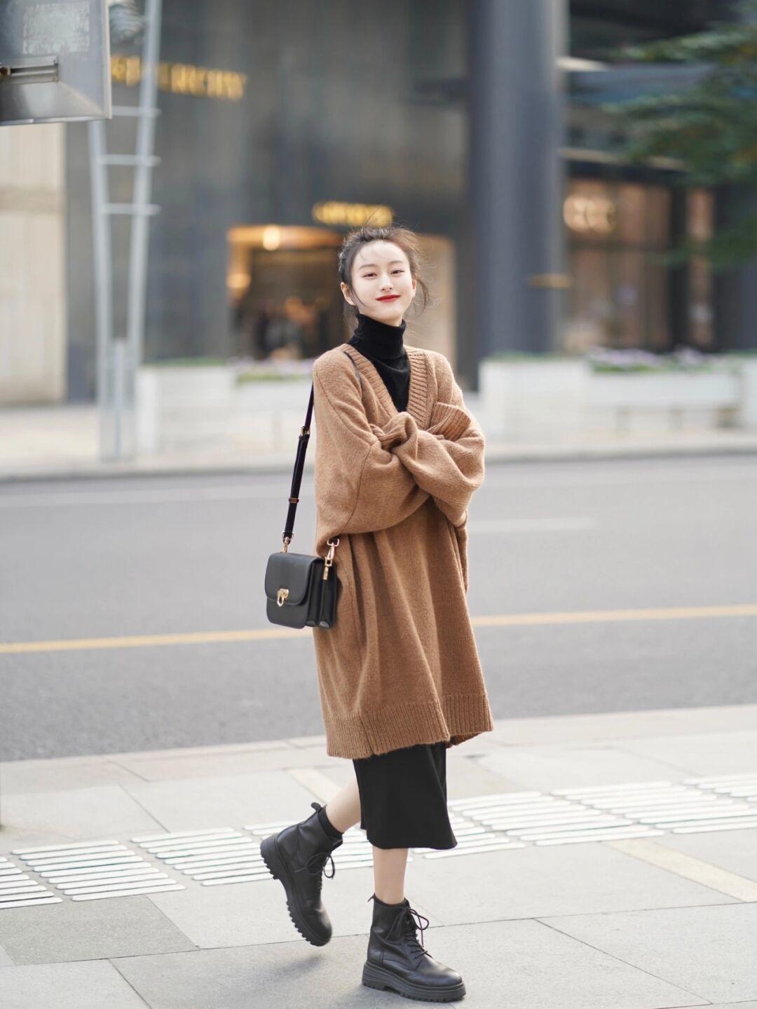 穿搭|这是我见过最温柔大气的冬季穿搭,分享4款毛衣,适合普通大众