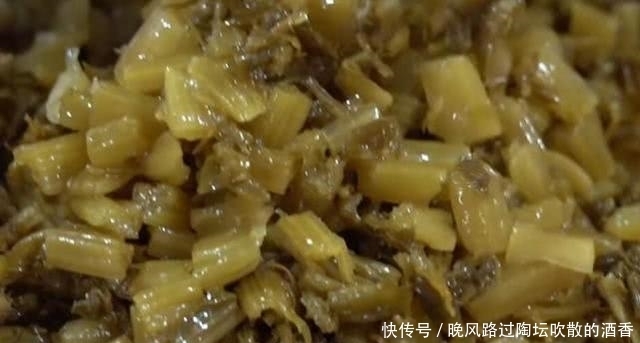  在菜市场看到“此菜”别错过，拿回家加点盐，邻居给钱都不卖！