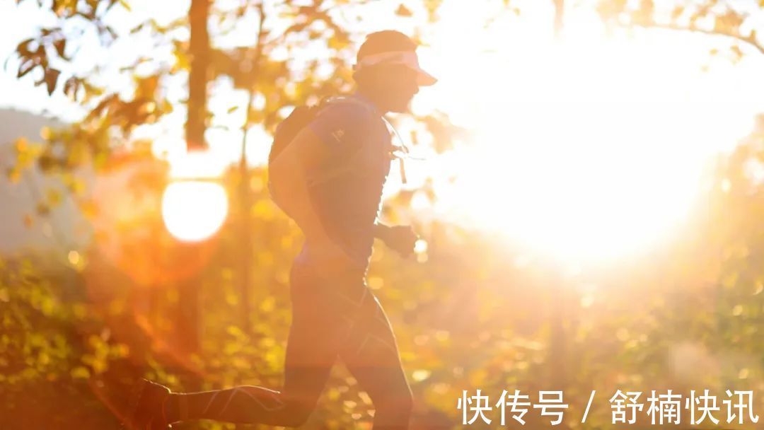 心阳|心火过旺导致心烦、失眠、口舌生疮一招帮你泻心火