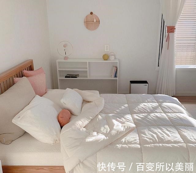 极简|韩国女主的极简之家曝光全屋简单清爽,低欲的生活精致又温馨!