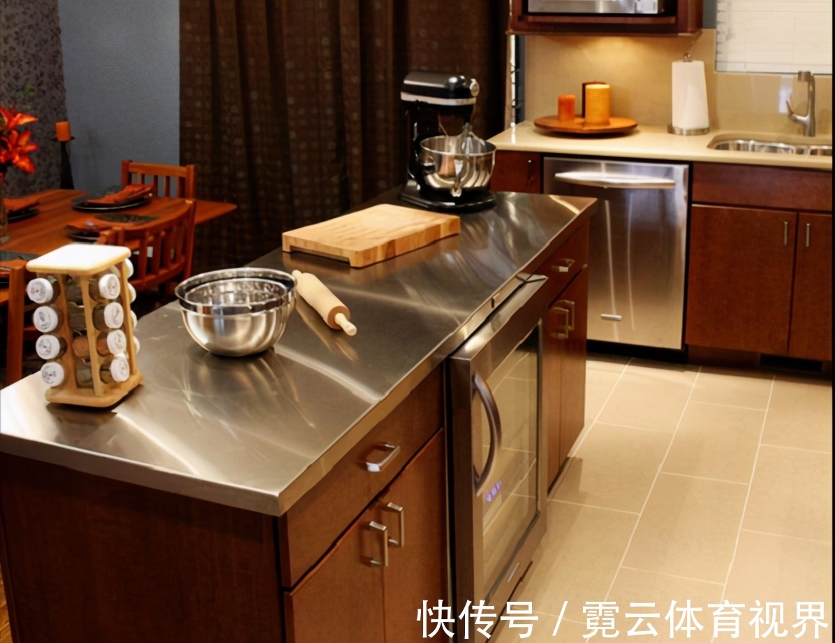 吊柜|为了当“懒人”,我家厨房只做了这9件事,日子越过越舒适!