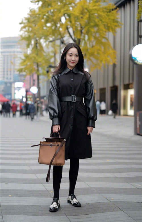 小个子穿风衣的“选款妙计”，这4点才是关键，学会轻松显瘦增高
