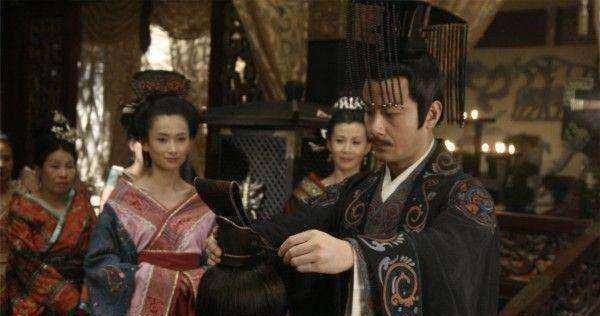 权力|资治通鉴让出权力利益就能保平安很傻很天真!