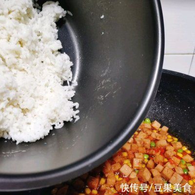 米饭|喷香午餐肉炒饭#不容错过的鲜美滋味#