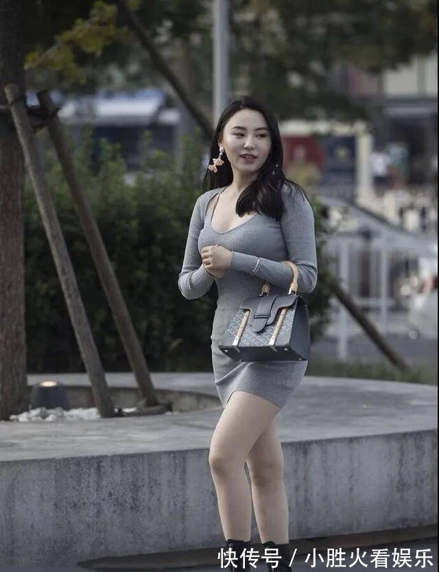 奇效 “人高马大”女性的穿衣之道,靠好衣品征服众人,越简单越有奇效