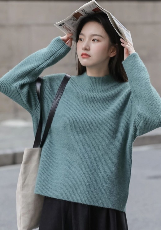 黑白色|降温后不要乱穿毛衣,学会这几款“一衣多穿”,回头率百分之两百