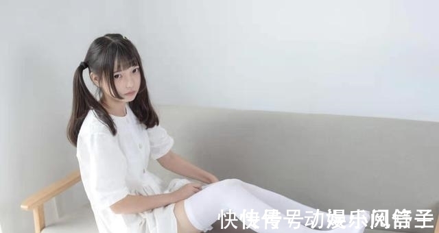 日本女孩|为何在日本动漫大多要穿过膝袜,原来在日本这是一种文化