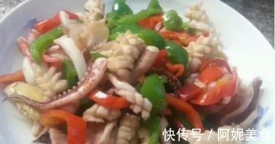 简单食材荤素搭配吃更鲜香,好吃下饭,家人吃过后都夸好吃