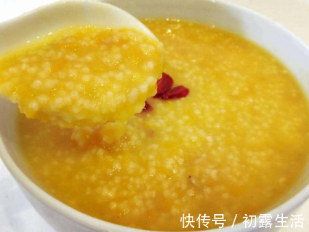 小米粥|煮小米粥,不要直接下锅!厨师长学会2点,香浓黏稠,米油多多